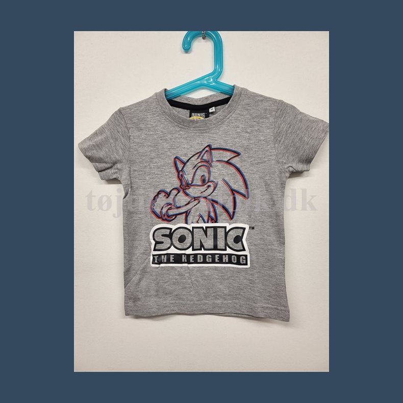 Sonic t-shirt